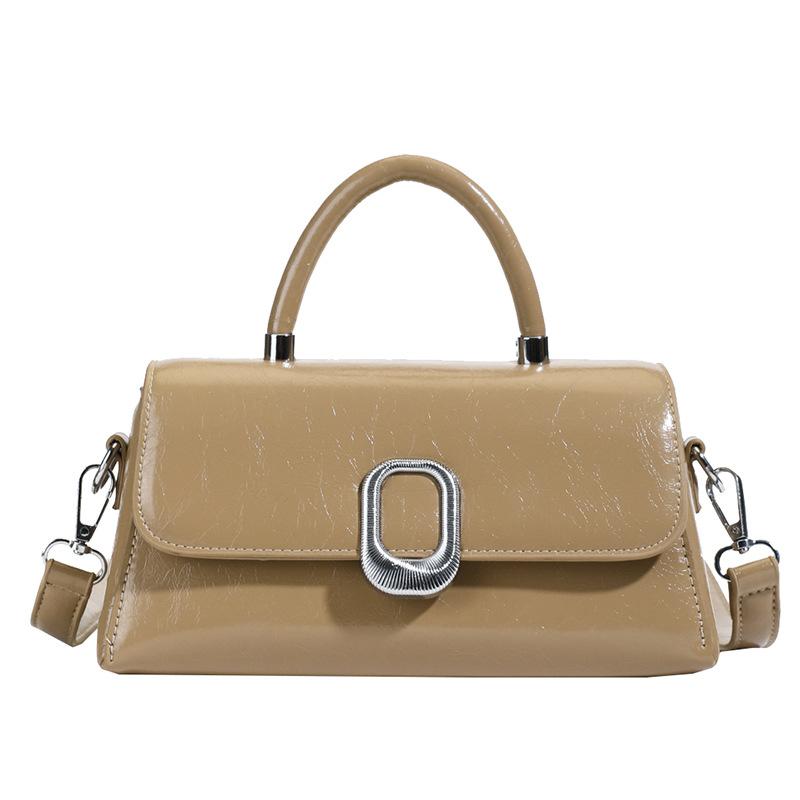 Fashion niche simple temperament PU portable small square bag women's business commuter style high-end sense versatile messenger bag