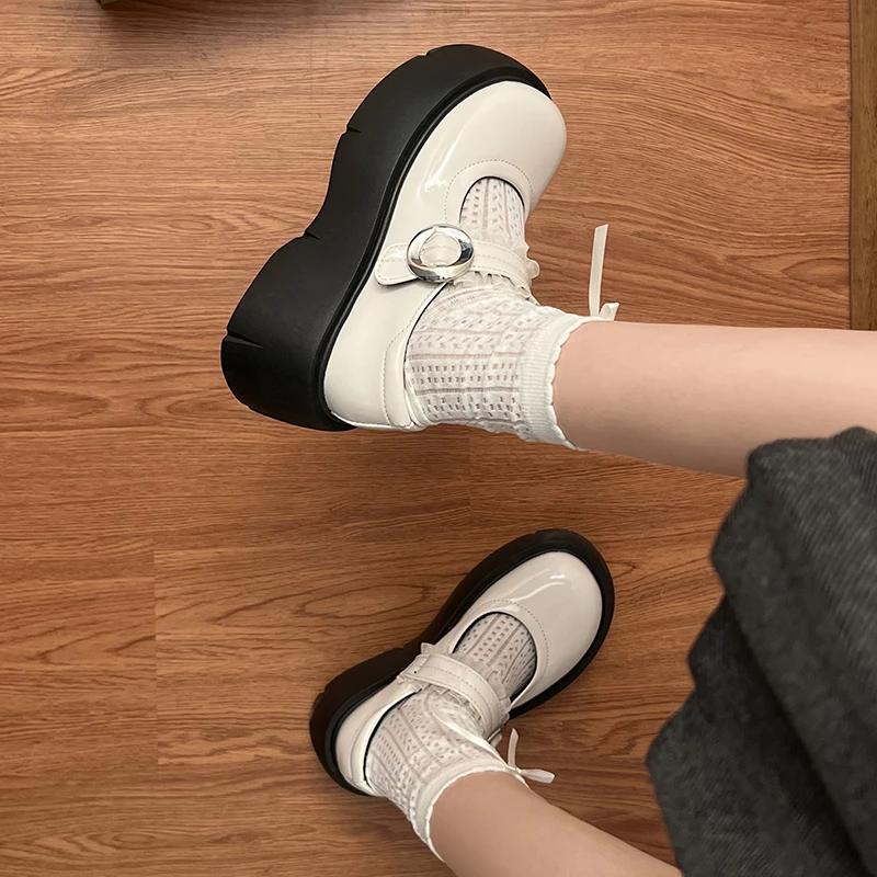 Fashion 2025 New Mary Janes Women's High Heels Round Toe Med Heel Classics Daily & Dress Pumps Women Lace Buckle Strap Shallow Shoes