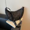 UThe same style as at home, waterproof crossbody shoulder bag, dumpling bag, large-capacity simple quilted casual versatile bag