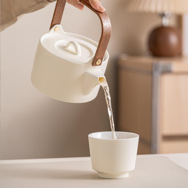 Minimalist Ceramic Kung Fu Tea Set