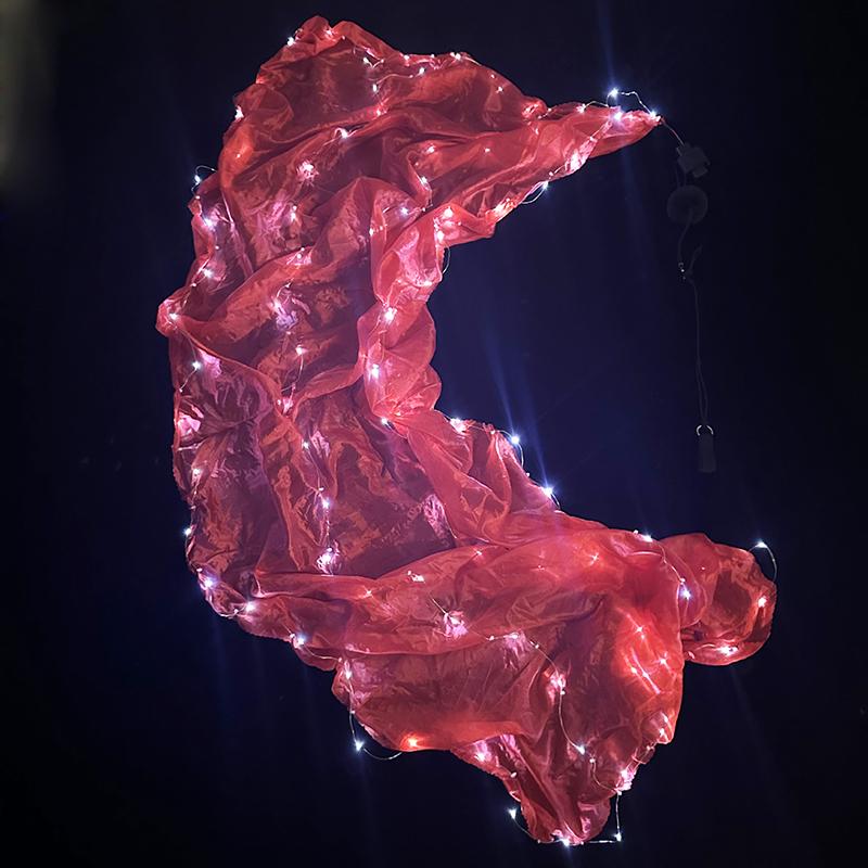 

LED Light-Up Throwing Ball Yarn Dance Sports Meet Entrance Opening Ceremony Party Glow Scarf Ball Props (Without Battery)