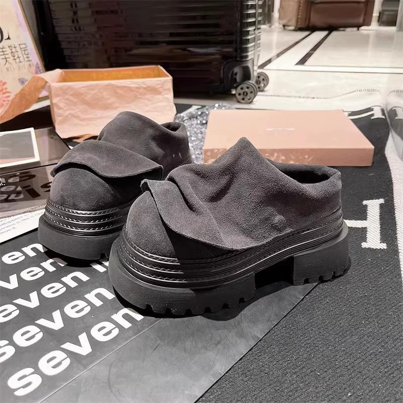 

Весенние новые матовые кожаные туфли на платформе, ретро тапочки на маффиновой подошве, повседневная модная женская обувь 39 темно-серого