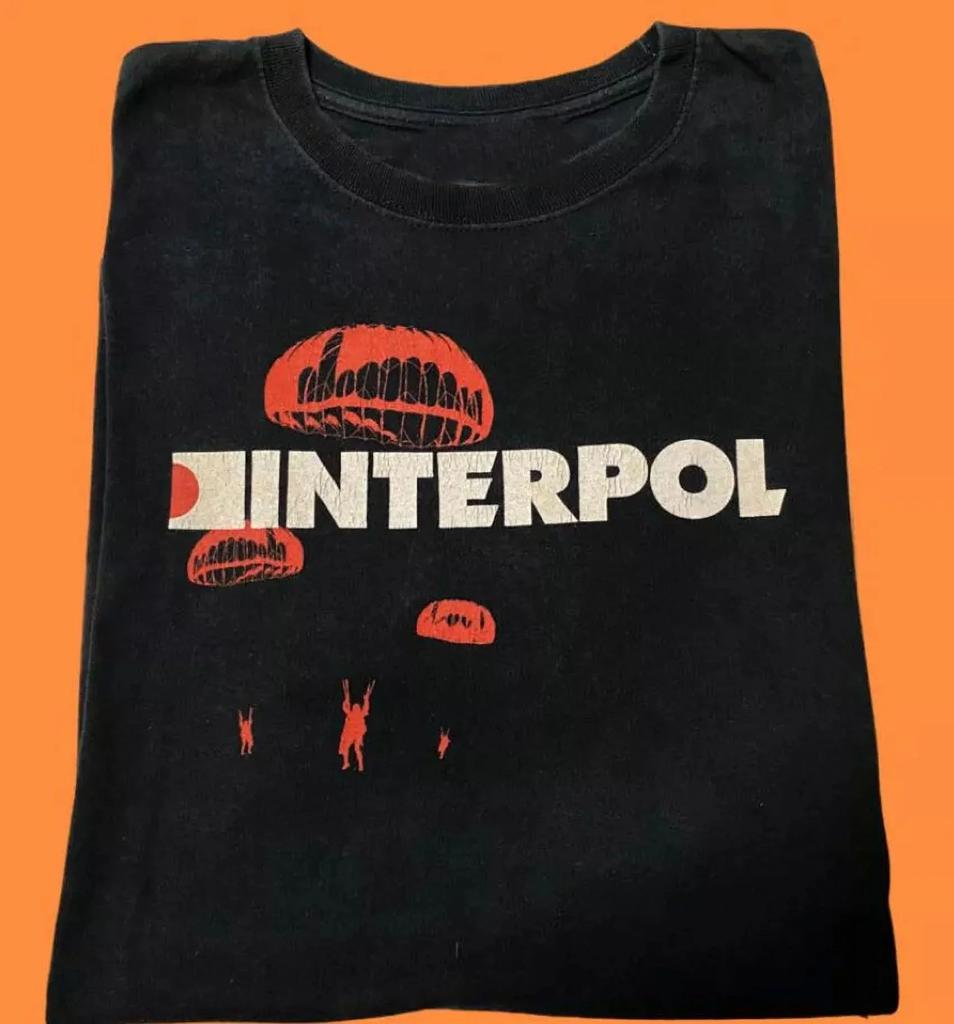 Camiseta Negra de Manga Corta de la Banda Interpol Todas las Tallas
