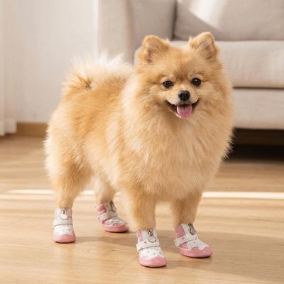 4 Stück Rutschfeste Sohle Mesh Hundeschuhe Atmungsaktive Rutschfeste Hundestiefel Kleine Mittlere Hunde