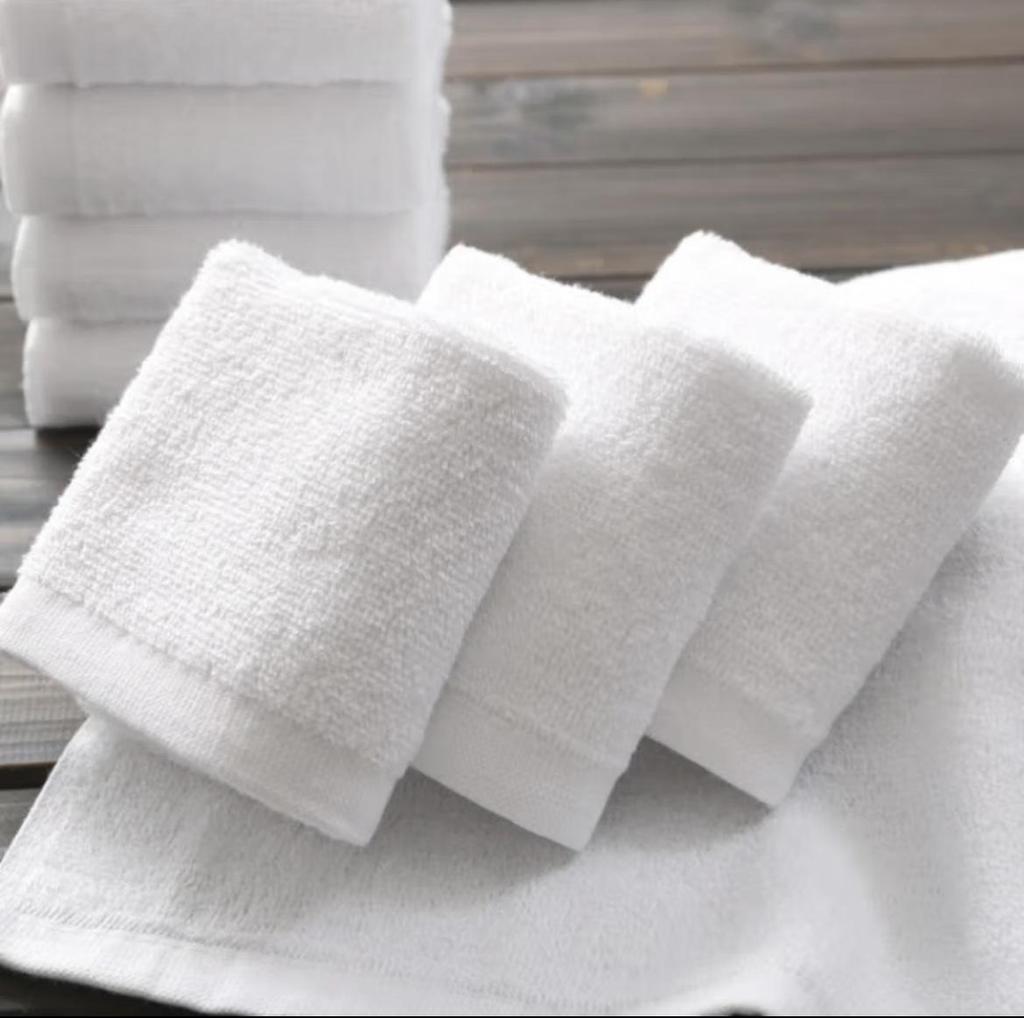 100% Bomull A-Klass Tjock Vit Badhandduk - Hög Gramvikt
