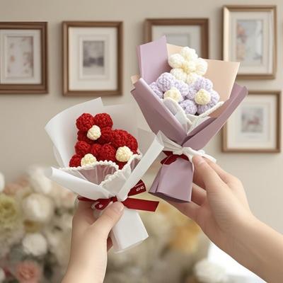 Muttertagsgeschenk, gestrickter Blumenstrauß, fertiger Puff, kleiner Blumenstrauß, künstliche Blumen, Garnblumen, Abschlussfeier, Saisonbegleiter, Geschenk