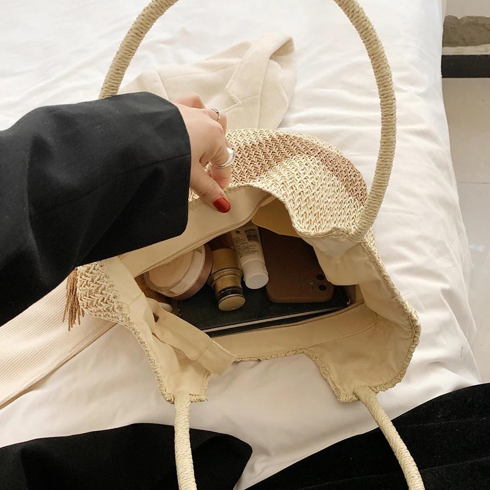 2025 Summer Straw Woven Bag with Tassels Weave  Beach Bag for Women Large Capacity Fashion Shoulder Bag Ladies Boho Knitting Bag
