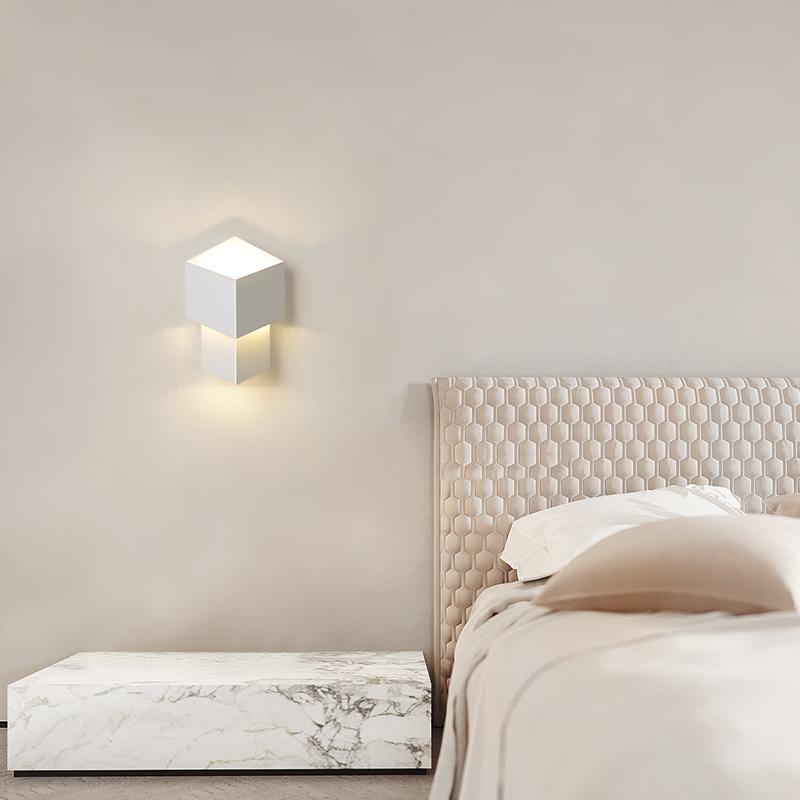 Creative Led Wall Lamp Simple Modern Bedroom Bedside Living Room Lamp Simple Modern Dining Room Lamp Table Bar Table Lamp