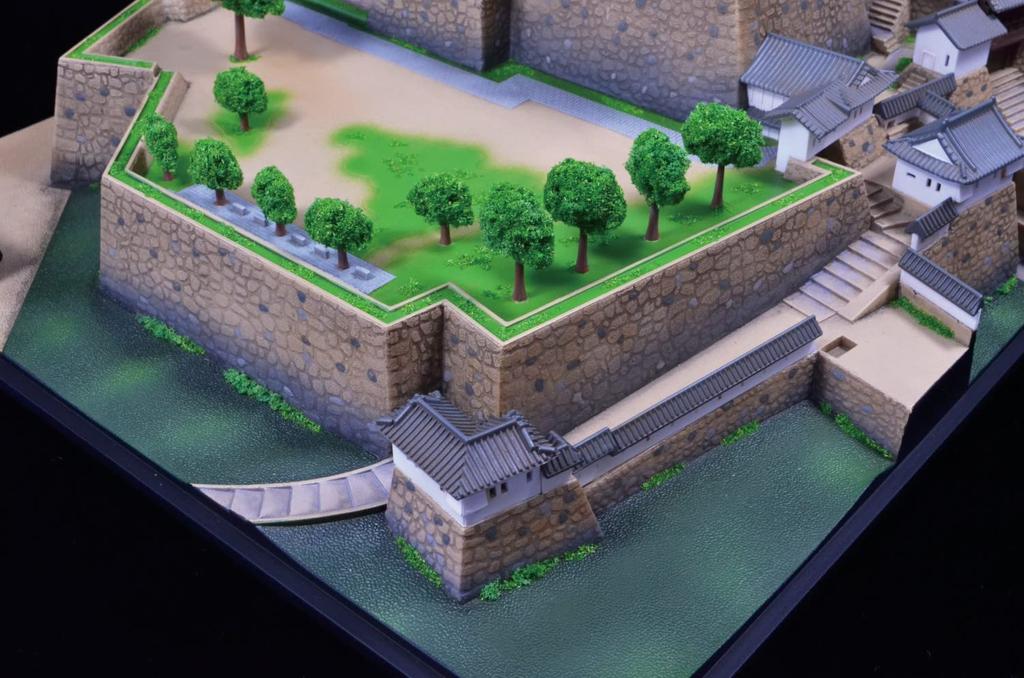 Doyusha Famous Castle Premium Himeji Castle Plastic Model P1H Molded Color 1/500 Japan's