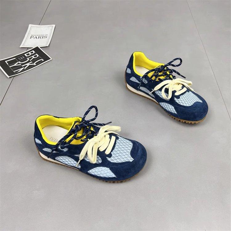 

Super soft pair of shoelaces~ leather inner height increase German training shoes women s 2025 summer thin mesh ballet sports and leisure shoes 35