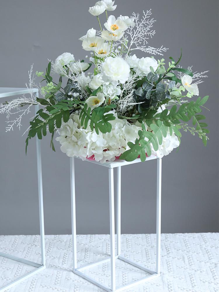 Żelazny Kwiatowy Stojak Kolumnowy do Dekoracji Uliczki Weselnej