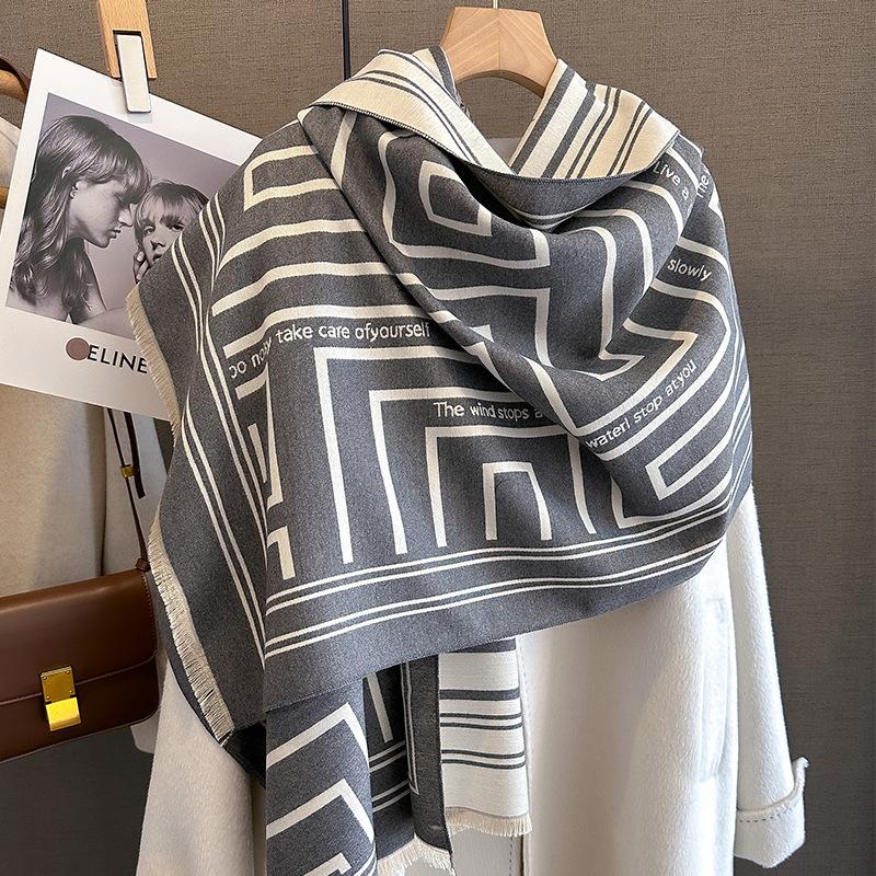Korean Version Fashionable Imitation Cashmere Women's Scarf, Winter Letter Fashionable New Air Conditioning Shawl