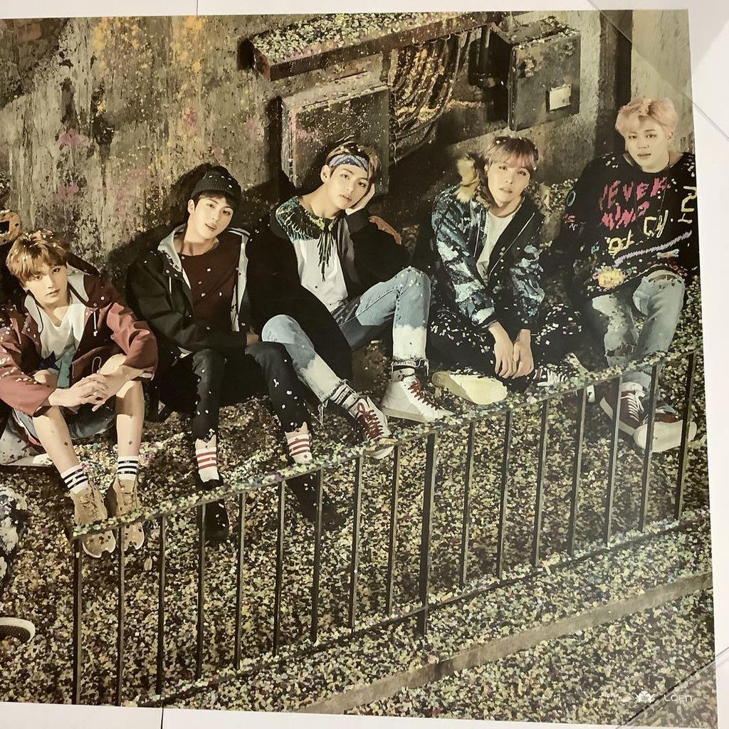 [USED] BTS Wings Gaiden You Never Walk Alone purchase bonus poster