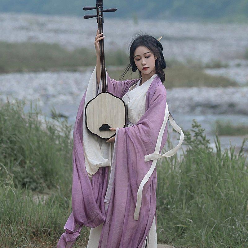 Charming Women's Suit Hanfu Set with Chinese Wei Jin Dynasty Style