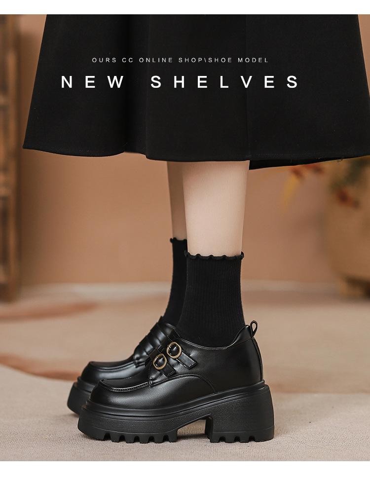 Dámské drobné černé platformové mokasíny - Kolekce jaro/podzim 2025: Všestranné kožené boty JK se silnou podrážkou zvyšující výšku