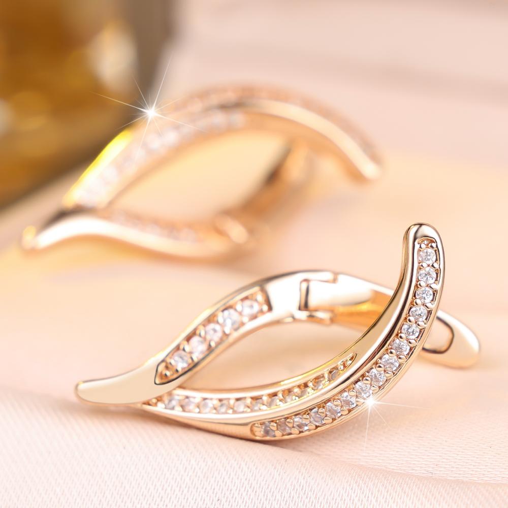 Elegant Leaf Huggie Hoop Earrings Pave Zircon Rose Gold Color Women Earrings for Daily Party Wear