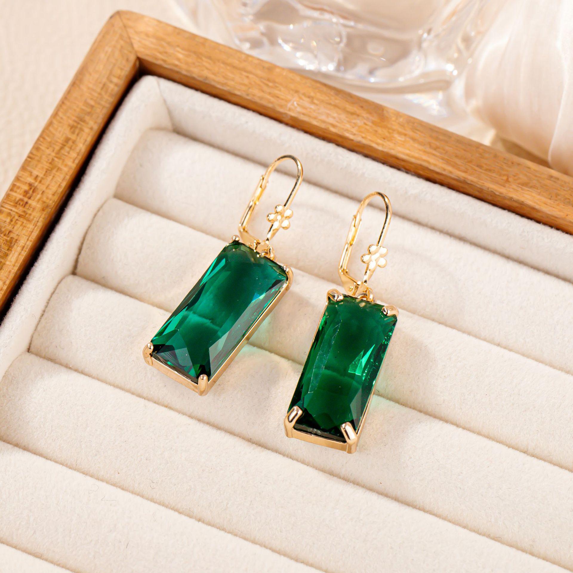 Exquisite Geometric Zirconia Pendant Earrings - Light Luxury Style