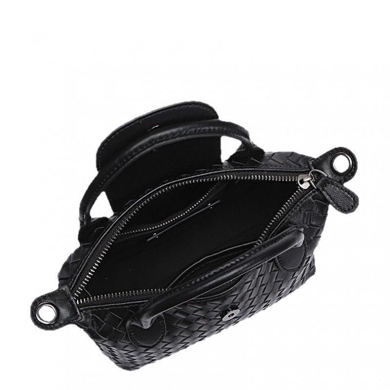 Handwoven Leather Crossbody Bag Adjustable Strap Dumpling Shape Medium Size Fashion Accessory