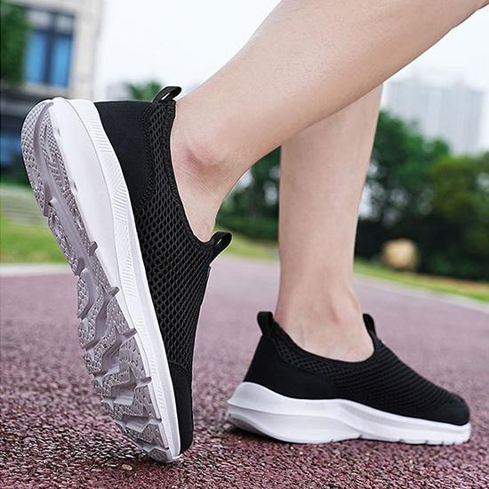 Pánské jednodílné síťované boty s jarními a letními nízkými rukávy, perforované a prodyšné sportovní boty, lehké a ležérní boty