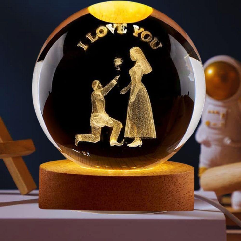 Kristall Ich Liebe Dich Lampe für Paare Gravierte Kristallkugel LED Nachtlicht mit Holzsockel - USB-betriebenes Glaskugel LED Nachtlicht