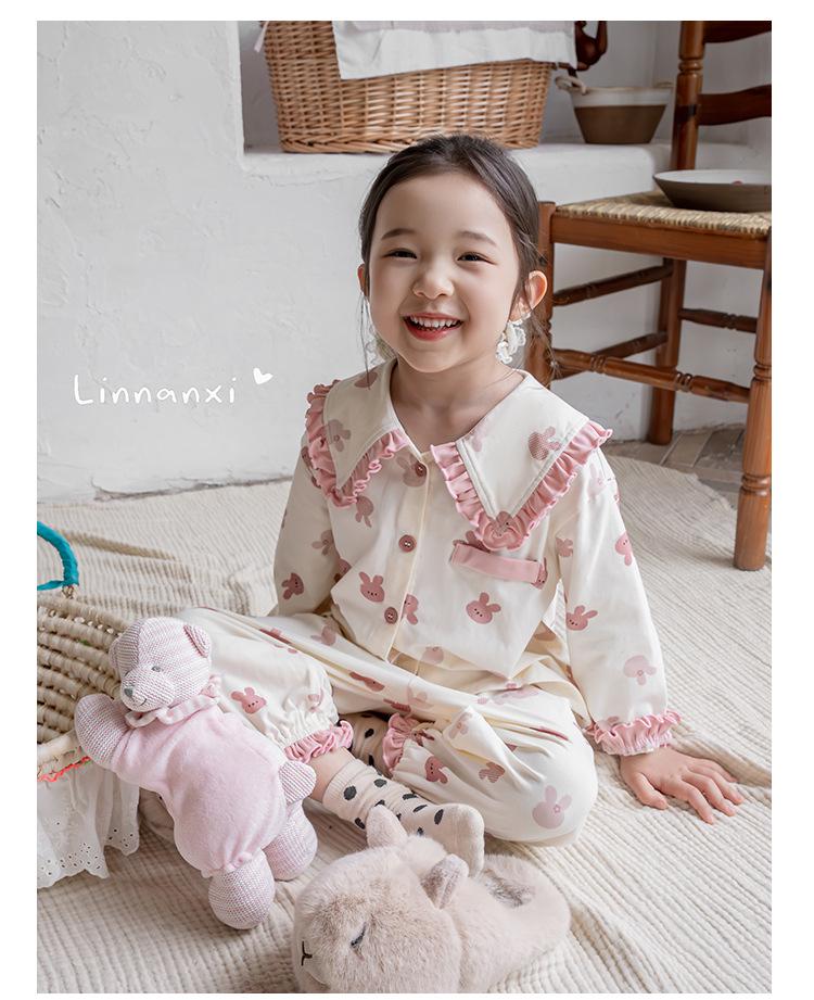 Mori Style Girl's Pajamas: Early Autumn 2025 Lace Peter Pan Collar Set