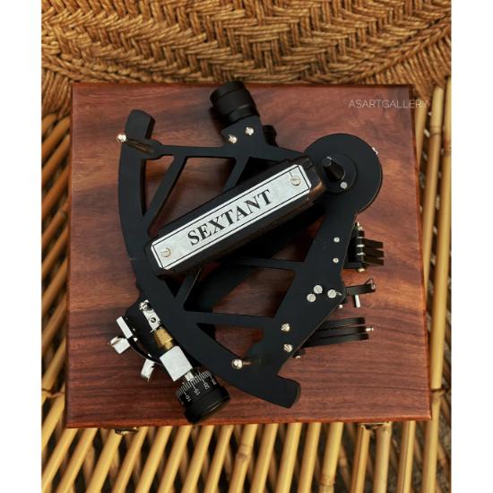 Tamaya Nautical Sextant 1712 I s dřevěnou krabičkou I Black Vintage Navigation Working Sextant I Masivní mosazný a hliníkový sextant, námořnické dárky