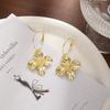 Metal Wind Flower Earrings, High-End Light Luxury Stamen Earrings Exaggerated Retro Pleated Petal Earrings Women