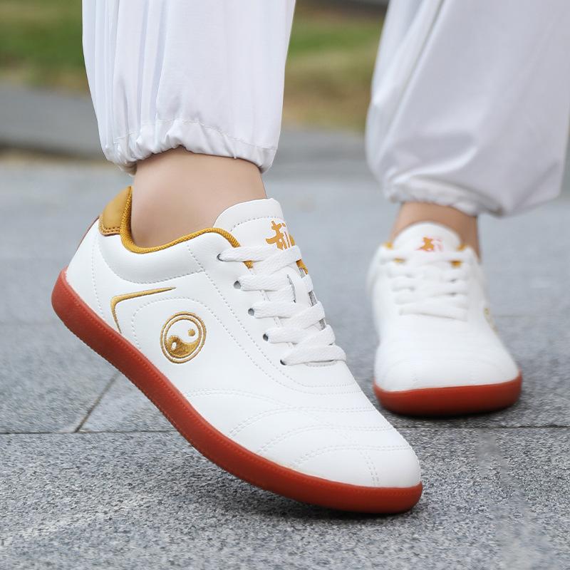Shoes Soft Leather Tai Chi Shoes Men's and Women's Martial Arts Shoes Non-slip Tai Chi Kung Fu Sneakers