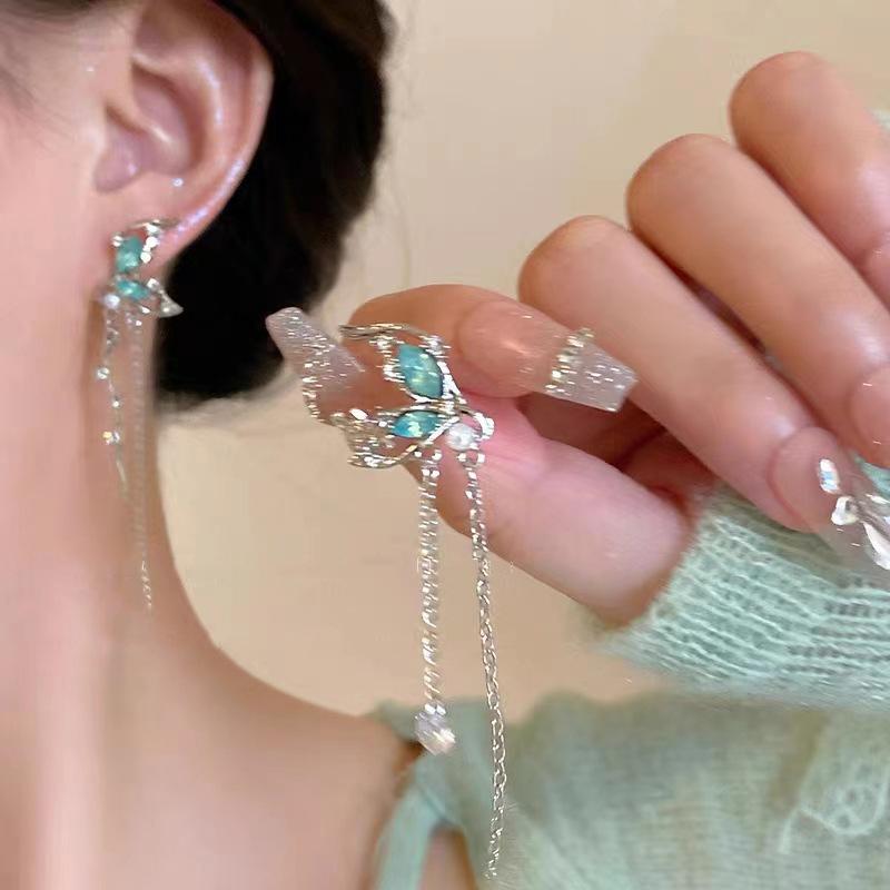 Korean niche unique butterfly fringed earrings women s, silver needle design earrings fashion temperament earrings 925 silver needle