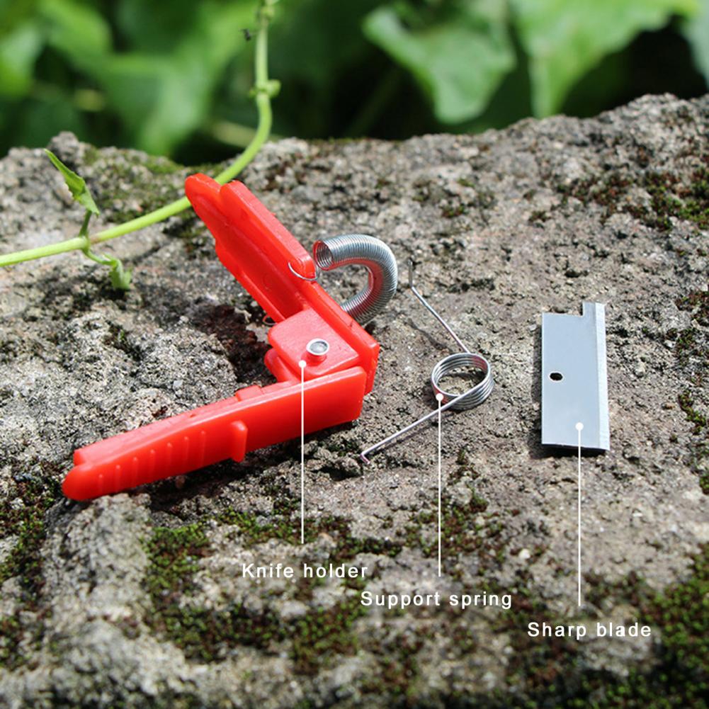 Gardening Thumb Knife Fruit Picker Sharp Blade Picking Knife Mini Size Multifunctional Fruit Blade Cutter Tool Finger Protector