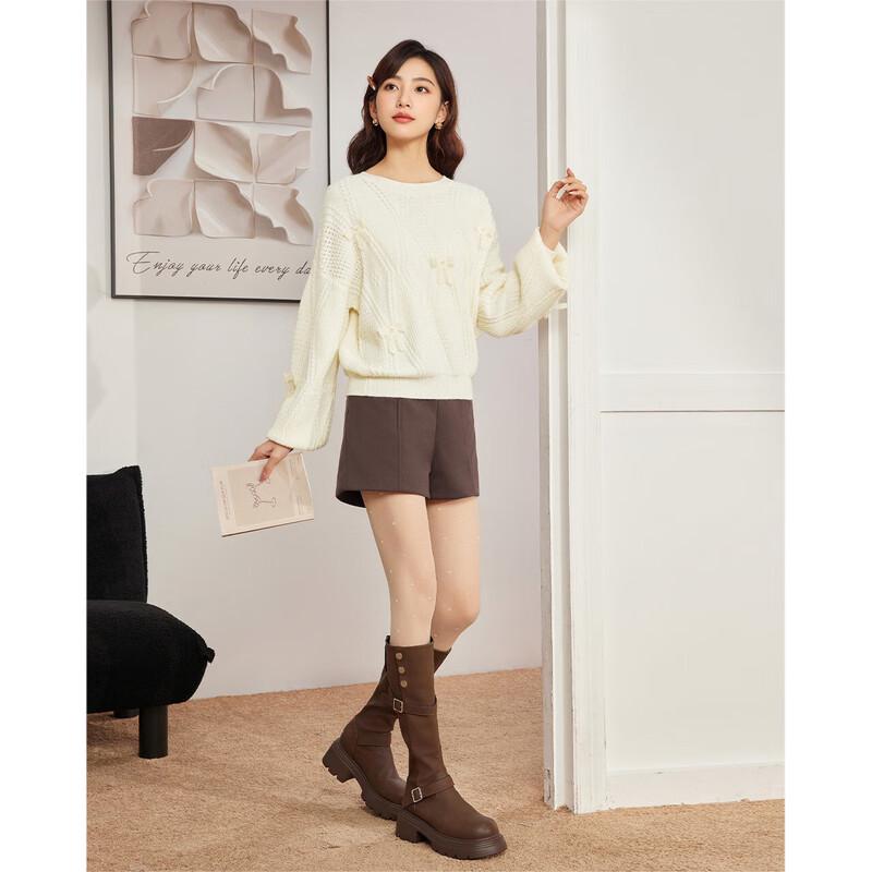 IEF Versatile Round Neck Knit Top