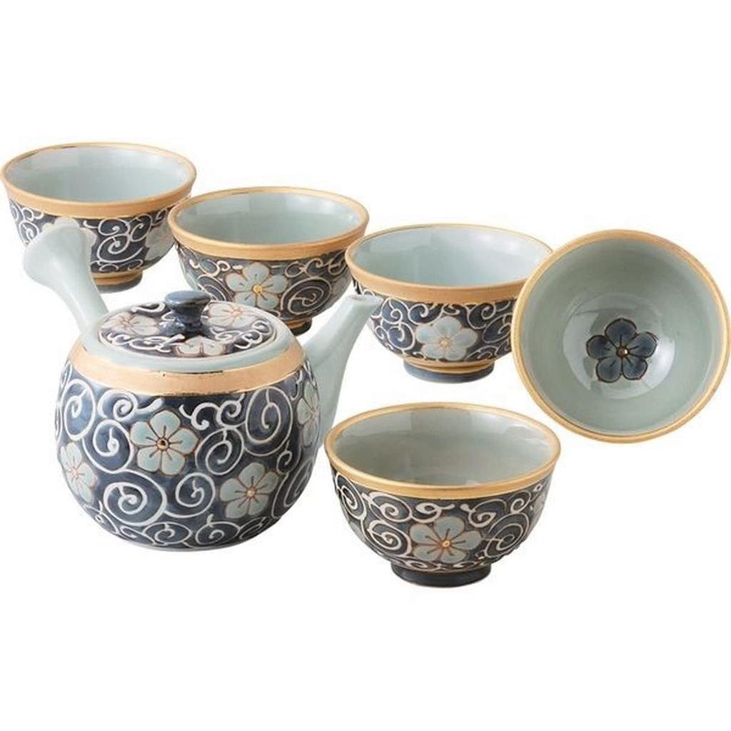 Hasami ware and teapot set with arabesque and bellflower made in product number 55547 6-piece teapot, teacups, pattern, Japan,