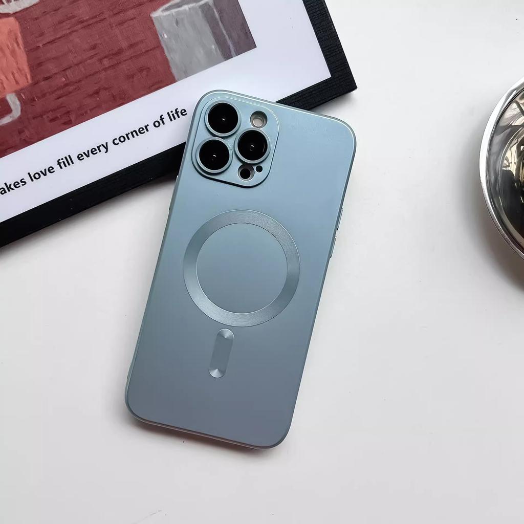 Applicable to iPhone11promax metallic paint silicone magnetic mobile phone case Apple 11 with lens film 11 all-inclusive cover