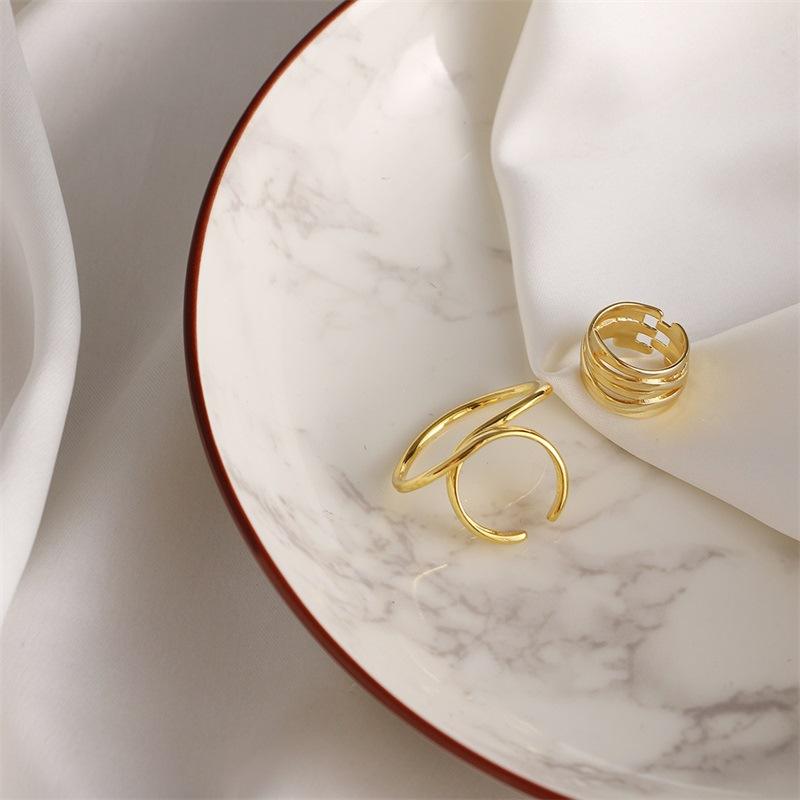 2pcs/set Women Rings Exaggerated Lines Rings for Women Fashion Simple Distorted Geometric Party Statement Designer Jewelry