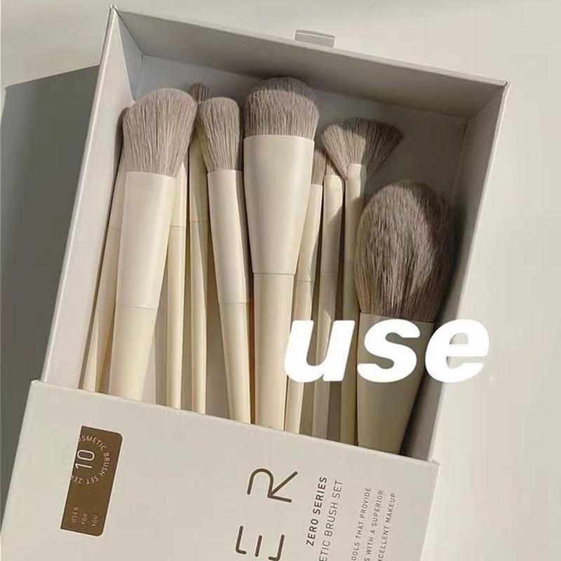 10-Piece Soft Synthetic Makeup Brush Set: Includes Powder & Highlight Brushes, Portable & Versatile.