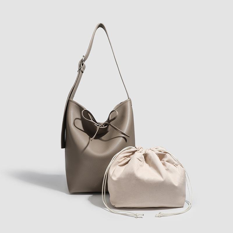 2025 New Vintage Bucket Bag for Women, Large Capacity Soft Leather Tote Bag, Single Shoulder Crossbody Commuter Mother-Daughter Bag