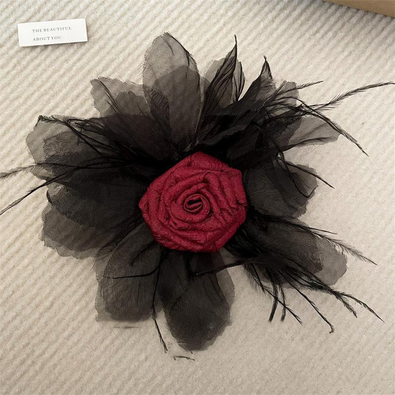 

Super Immortal Elegant Rose Hair Flower Brooch Clip Dual-use Niche Design Dress Suit Chest Accessory