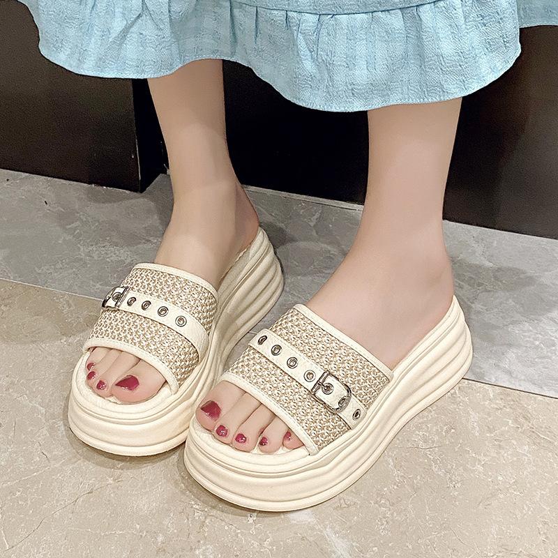 Thick-soled Mid-heeled Outer Slippers Sandals Soft-soled Women's Summer Weaving Fashion 2025 New Casual One-word Women