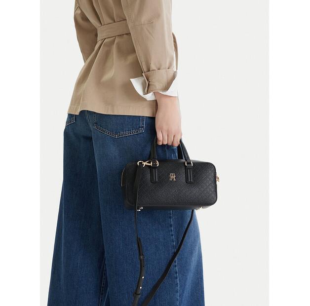 Сумка Tommy Hilfiger Th Daily Crossover Mono One Size 26600₽