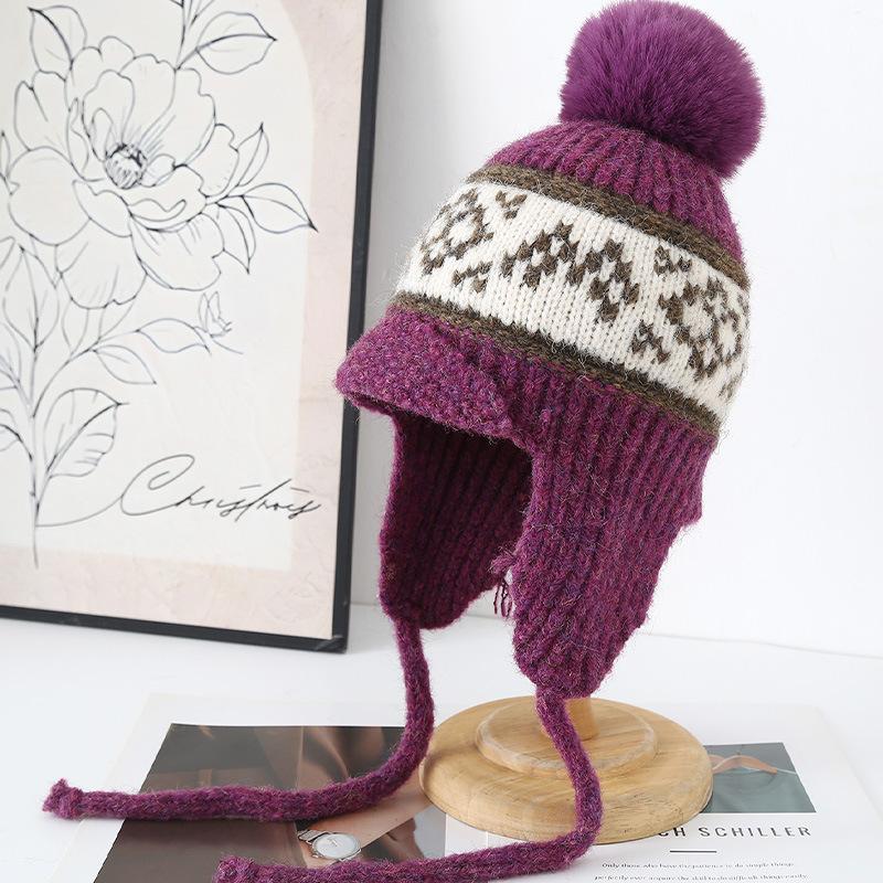 Retro Knitted Autumn and Winter Warm Ear Protection Lei Feng Hat Shows a Small Face, New Wool Knitted Pullover Cold Hat