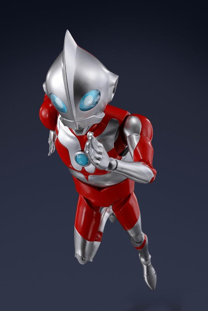 TAMASHII NATIONS Ultraman Rising Ultradad Bandai Spirits S.H.Figuarts Action Figure