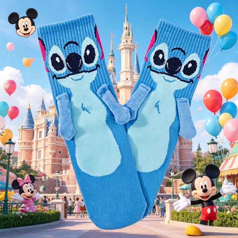 Disney Stitch Halbes Paar Stitch Händchen haltende Socken Rosa und Blaue Farbkombination Mittelhohe Socken Cartoon Paar Socken, Atmungsaktiv und Modisch