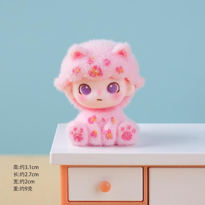 Cute Flocking Sitting Momo Kitten, Resin Handicrafts Decoration Creative Tide Play Doll Desktop Ornament