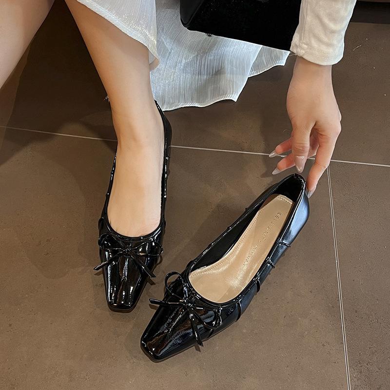 Pleated design sense~ slope heel small bow temperament flat shoes women's small square head single shoes spring and autumn