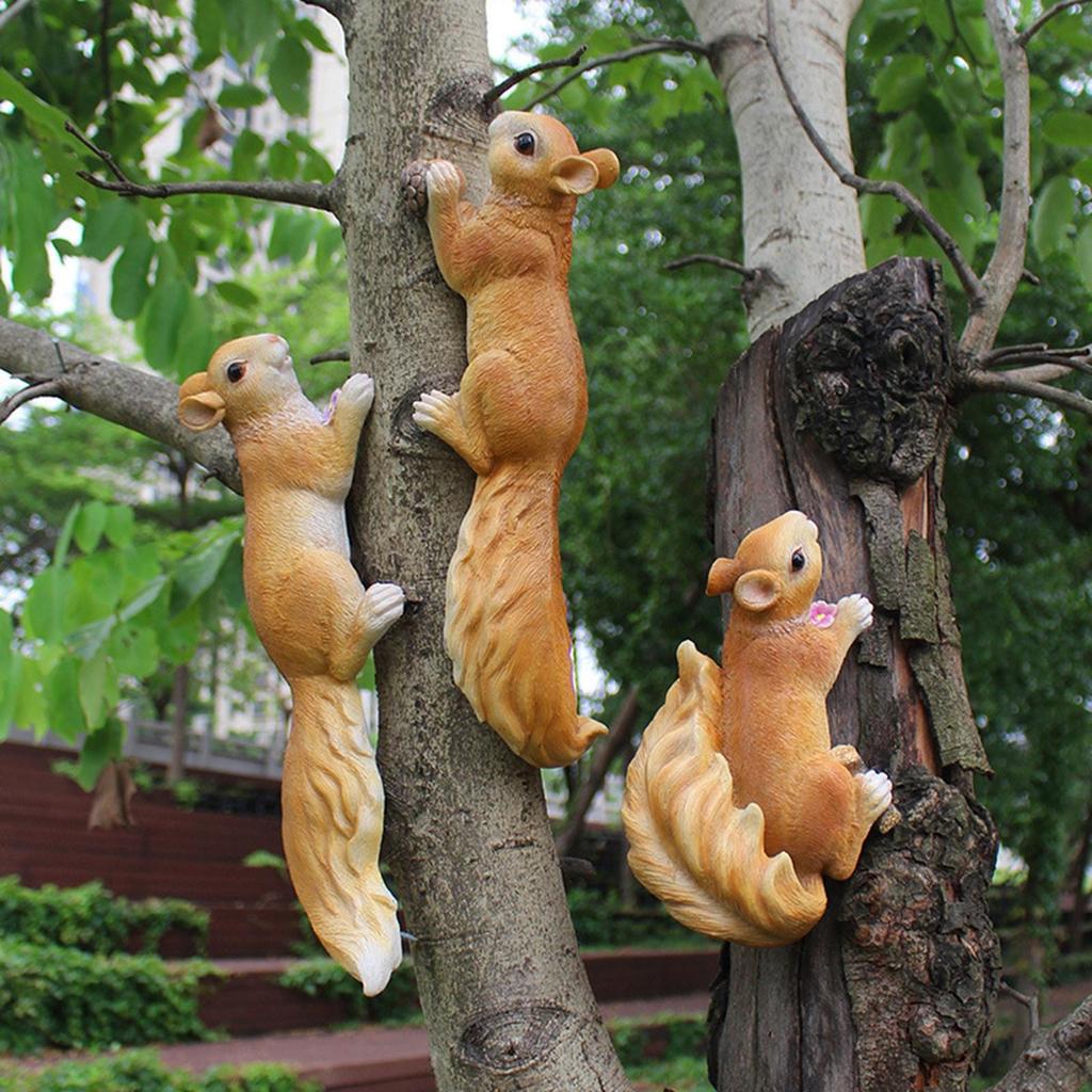 Squirrel Statue Figurine Resin Animal Ornament Garden Accessory Creative Hanging Easy to Install