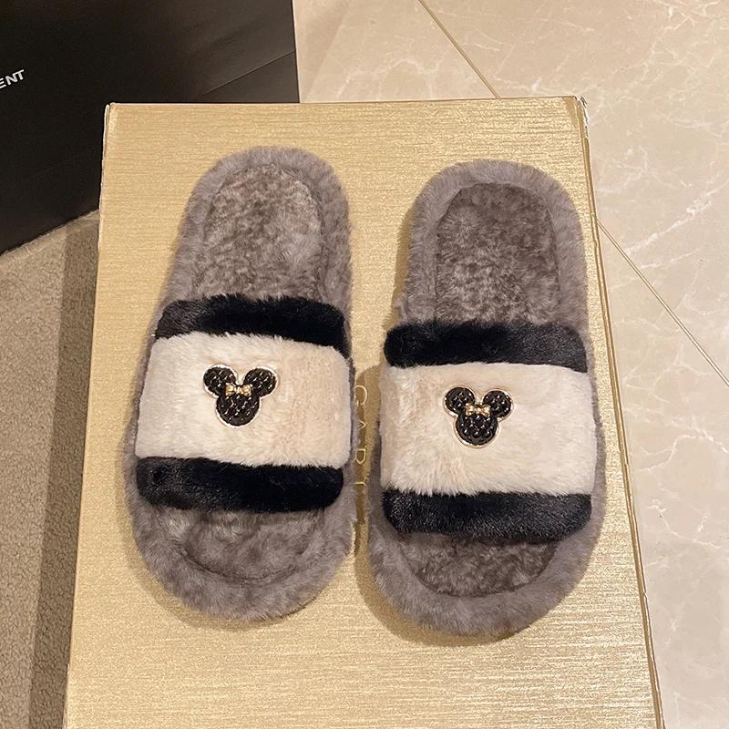 Fashion Fluffy Women's Slippers Home Cartoon Luxury Designer Winter Woman Shoes Flat Elegant Plush Indoor Footwear Fuzzy Fur Slides New