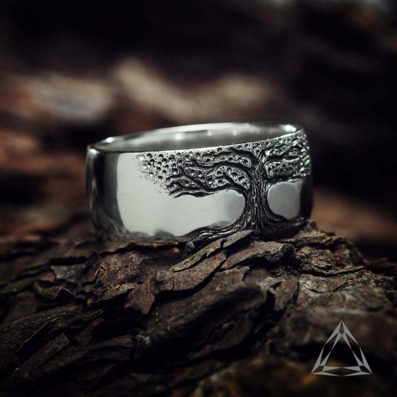 New Women Retro Simple Engraving Tree of Life Ring Holiday Gift Accessories for Her Stylish Jewelry