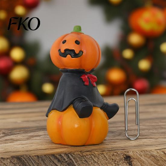 Small Party Decorations Cute Halloween Resin Sculpture, Table Decorations, Mini Adorable Owl Bat Figurines Pumpkin Ghost Decor for Home