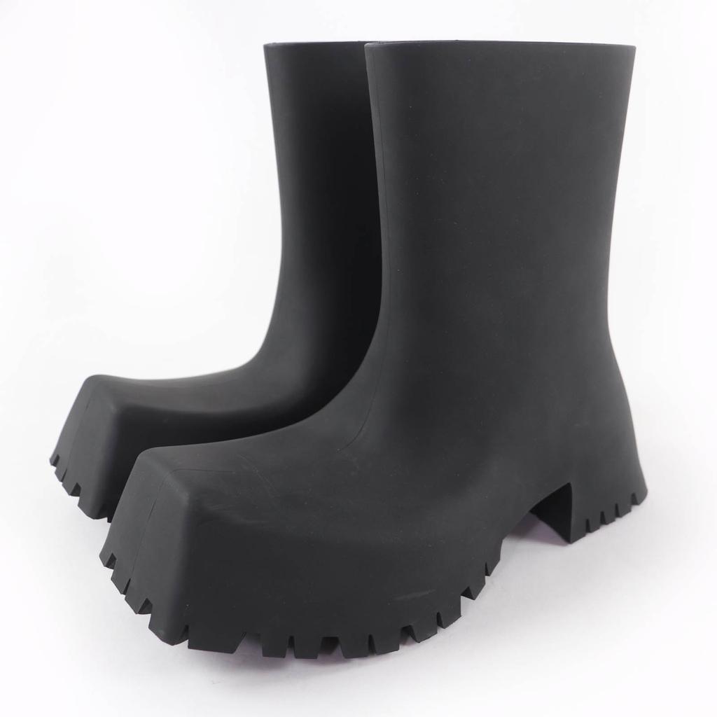 Great BALENCIAGA short boots TROOPER Black series rubber Women 679326 Used