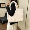 New fashionable solid color simple casual plush portable shoulder underarm bag beautiful fluffy portable handbag